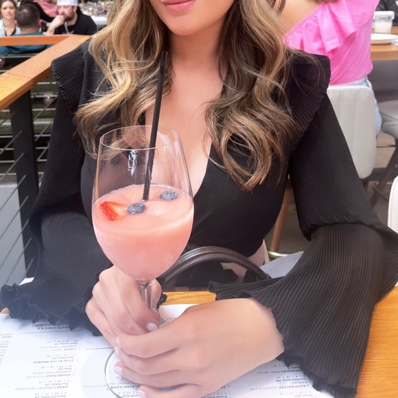 Knot Front Flounce Sleeve Crop Chiffon Top - Picture 5 of 5